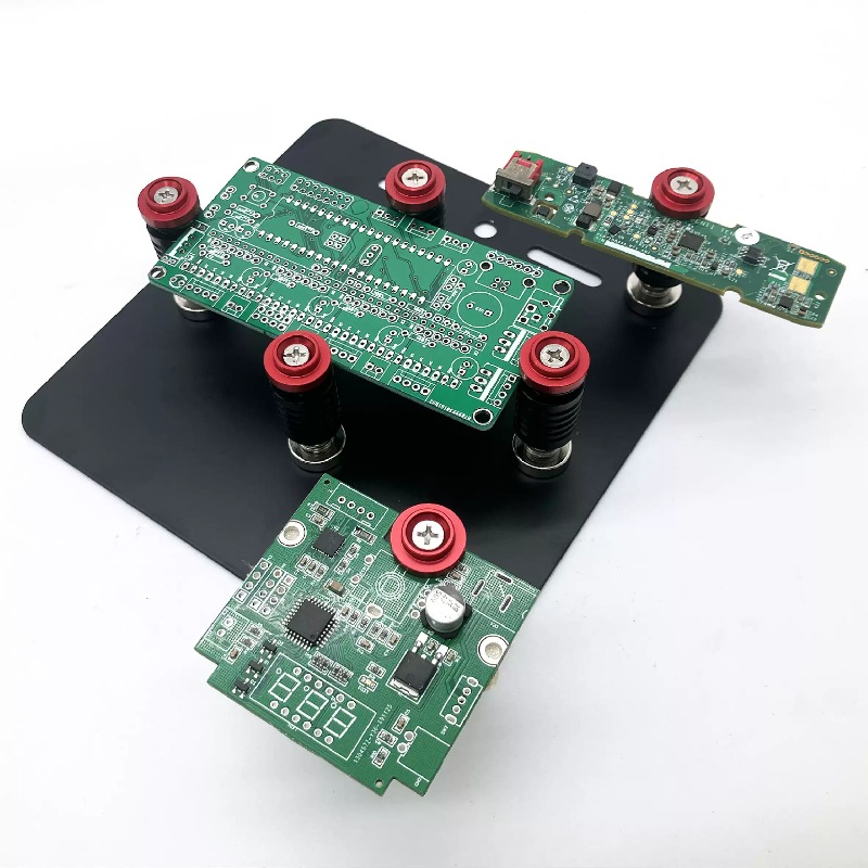 Morsetto Magnetico Universale  - Electronics Repair Store recensione e prezzo